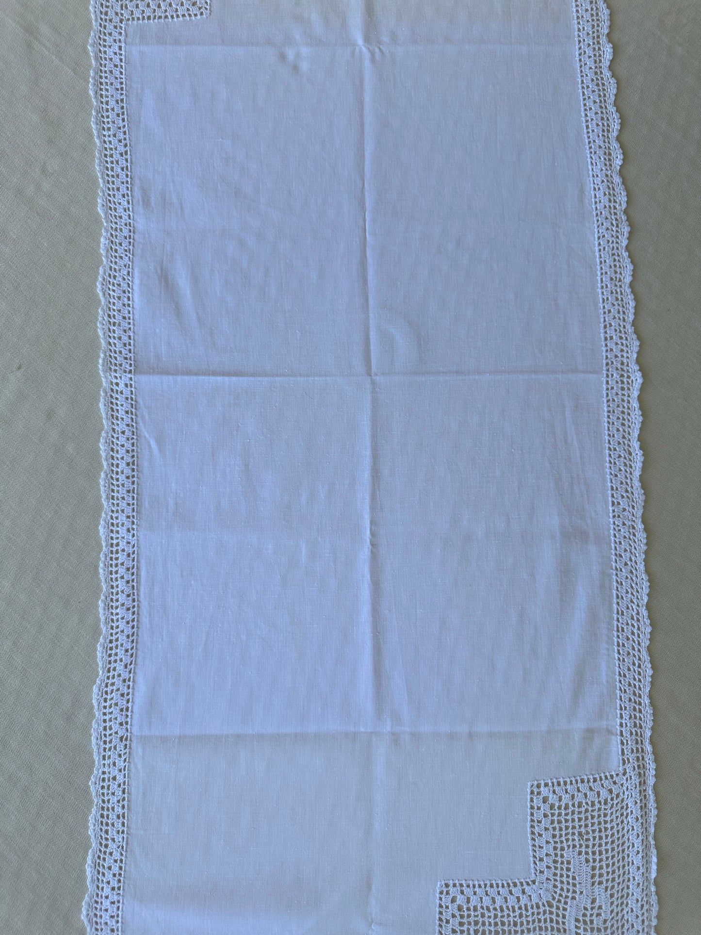 Vintage Linen Pure White Embroidered Table Runner 43x17