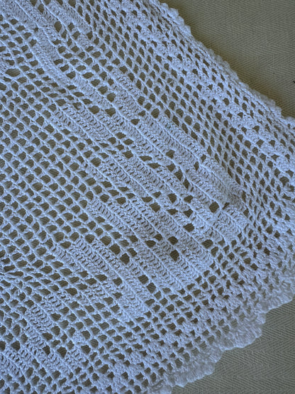 Vintage Linen Pure White Embroidered Table Runner 43x17